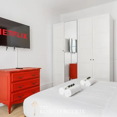 Luxe Parisien Avec Terrasse -2br-6p