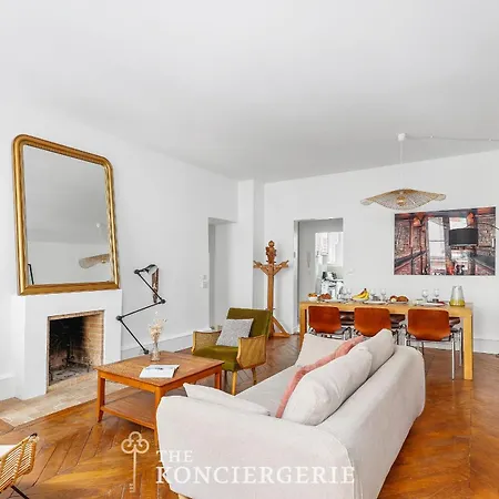 Luxe Parisien Avec Terrasse -2br-6p Apartment Paris