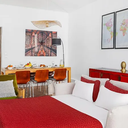 Luxe Parisien Avec Terrasse -2br-6p Paris