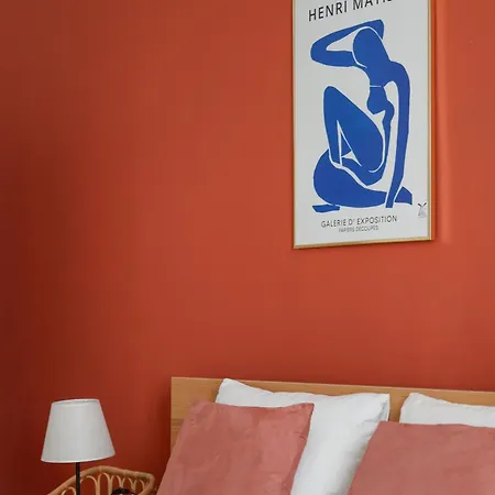 Luxe Parisien Avec Terrasse -2br-6p Paris